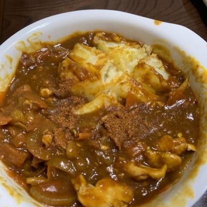 手羽元で作るカレーは旨味が出て美味しいですね！